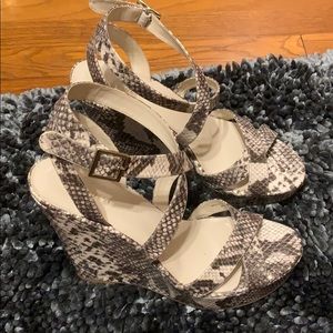 4 inch Nine West Faux Snake Skin Wedges